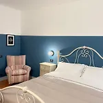 Mucellena Aparthotel 4*