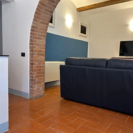 Lägenhetshotell Mucellena 4*