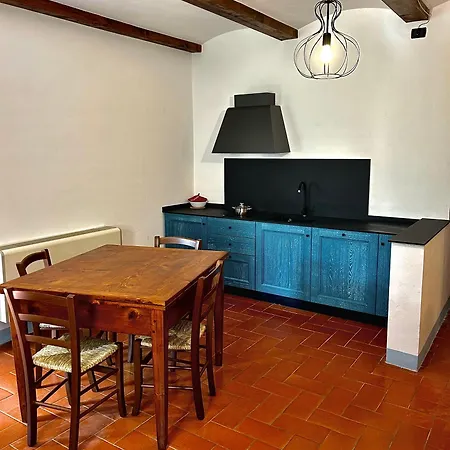 Mucellena Aparthotel