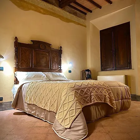 Mucellena 4*