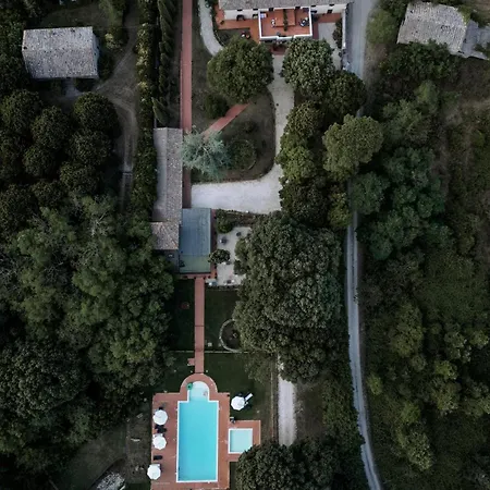 Mucellena Aparthotel