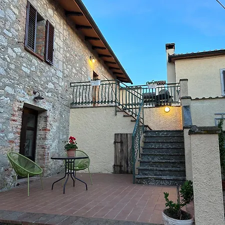 Mucellena Casole dʼElsa